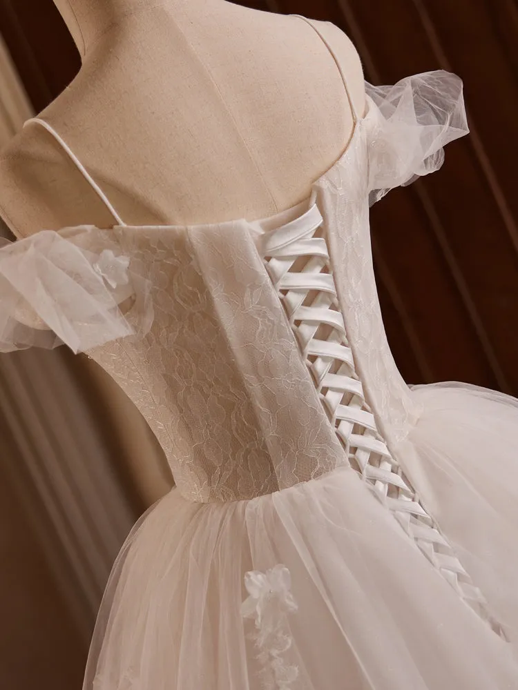 Elegant Layers Tulle Spaghetti Straps Beading Wedding Gowns