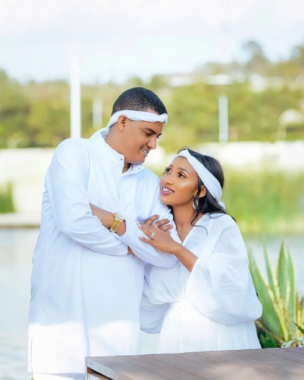 Stylish Oromo Couples Outfit: Elegant Red Design in Traditional Oromo Couples Outfit Style